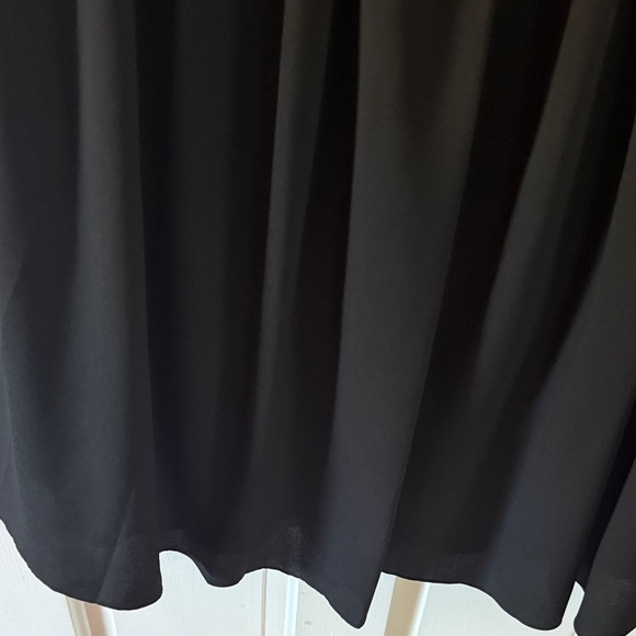 Banana Republic Classic Little Black Dress - Picture 7 of 9